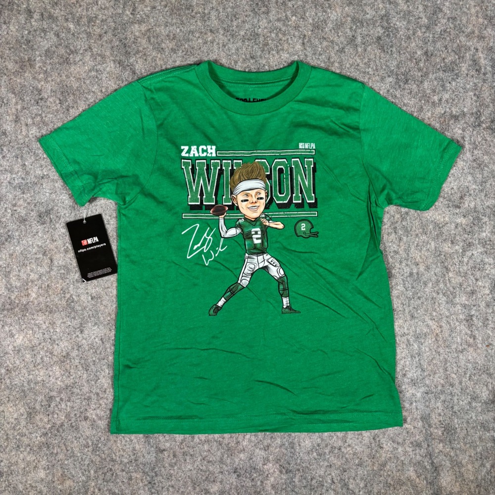 500 Level Zach Wilson T-Shirt Youth Medium Green Graphic NFLPA Football Tee